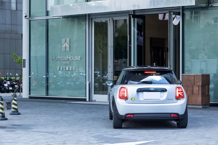 寒舍艾麗酒店與MINI具有相同理念。業者提供