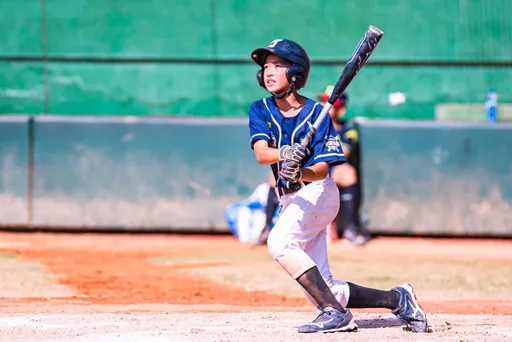 金門洪靖彧徐生明盃敲場內轟不過癮 把球炸出牆慢跑超開心