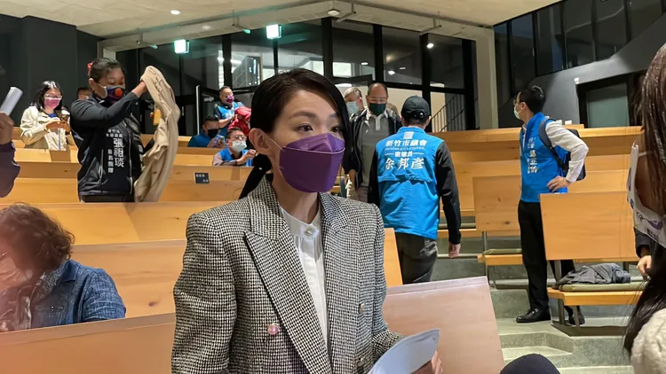 新竹市準市長高虹安今天（5日）出席立法院教文委員會考察行程。黃羿馨攝