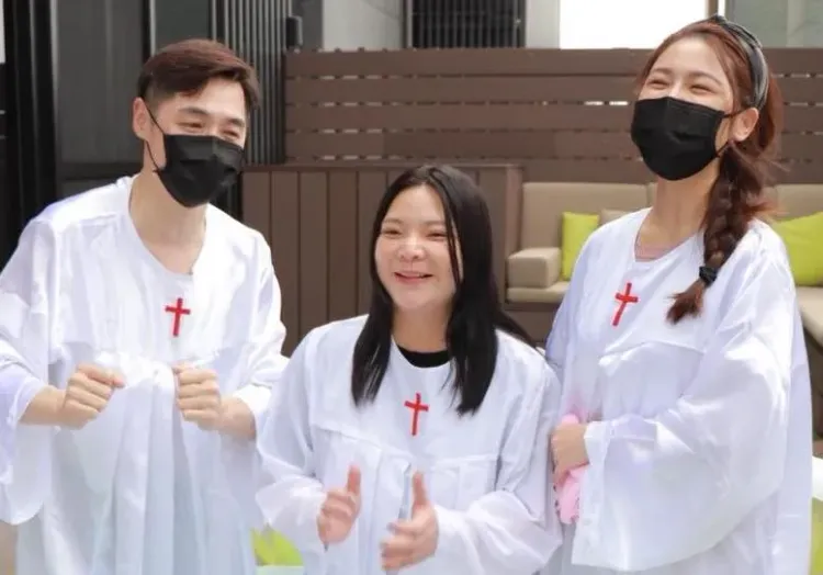 白家綺（右起）和小甜甜及宋逸民曾經關係緊密。翻攝藝起發光臉書