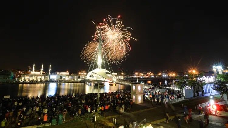 高流在元旦有演唱晚會，大港橋還有煙火秀。高市府提供