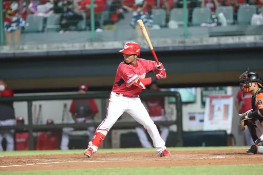 台鋼擴編選秀指名1投4野　領隊說明補強長打好手還不急原因