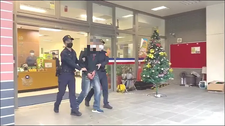 警方依毀損、毒品罪移送新北地檢署偵辦。警方提供