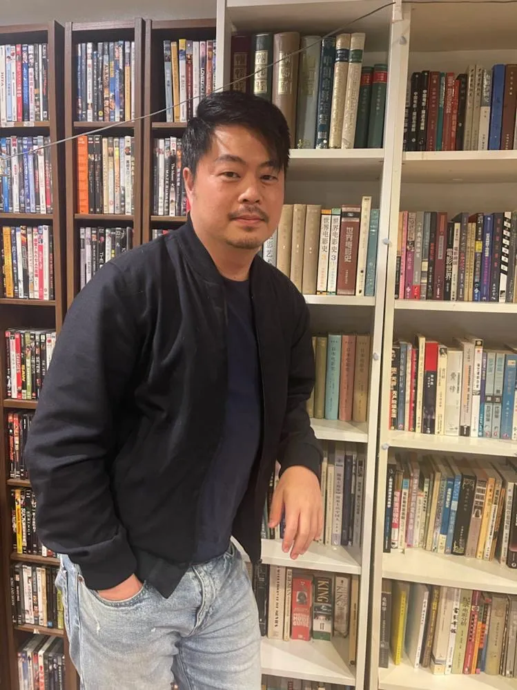 翁子光不願說出K先生的真實身分，但給的線索已經不難猜出就是古天樂。甲上娛樂提供