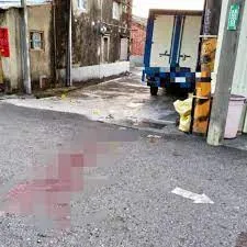 案發現場血跡斑斑。民眾提供