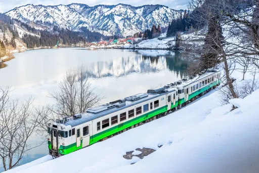 搭台虎直飛新潟賞雪去!旅行社推4日團 三大鐵道、銀山溫泉、雪中採草莓吃到飽