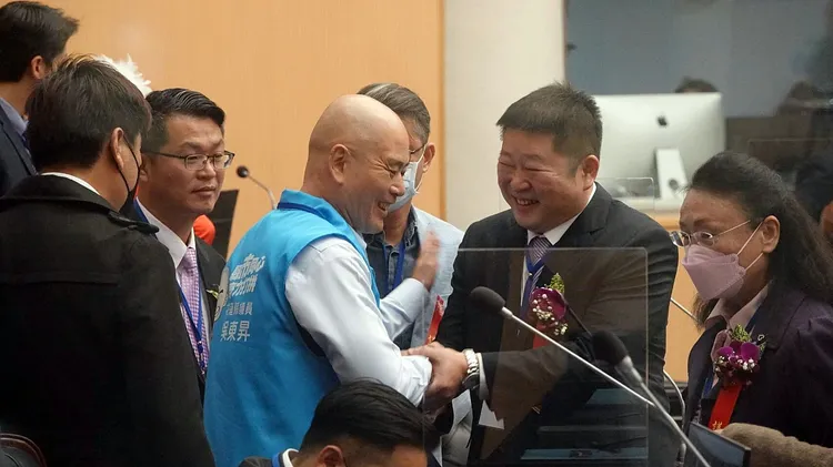 國民黨6議員跑票，致吳東昇落選。王文傑攝
