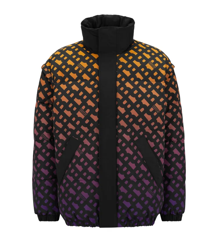 BOSS x Khaby聯名系列漸層B-monogram印花雙面羽絨外套，袖子為可拆卸設計，2萬6400元。品牌提供