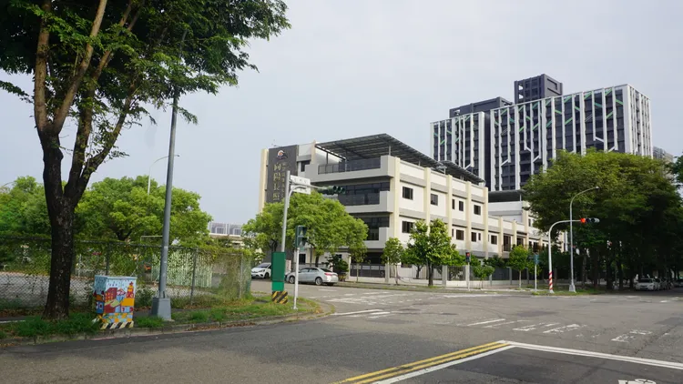 台積電設廠楠梓導致周邊行政區地房價出現暴漲。葉家銘攝