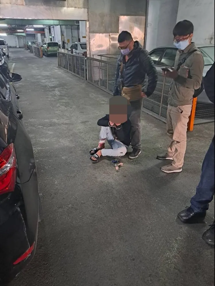 林男被逮。讀者提供