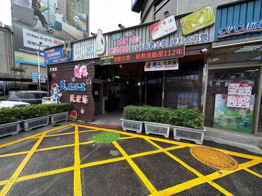 台中女開車北上就醫　加油站內突倒地吐血送醫不治