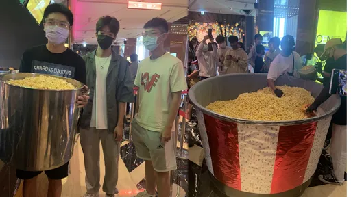 影城50元「爆米花裝到滿」 高雄人夠狠!臉盆、收納箱、1600公升特大桶都來了