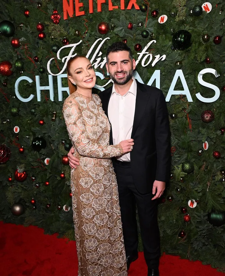 琳賽拍《聖誕傾情》時被求婚，帶著新婚老公出席電影首映。翻攝lindsay lohan IG