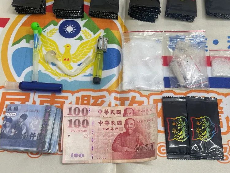 警方查扣相關證物。警方提供