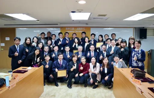 北科大攜手聯輔基金會培育「企業醫生」　第一屆財務種子顧問獲頒結業證書