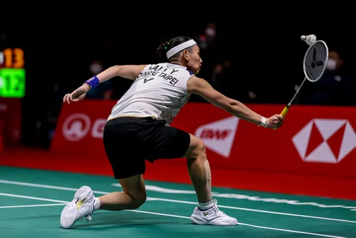 有片!戴資穎這一記背後反拍救球還壓線得分 連山口茜都服了