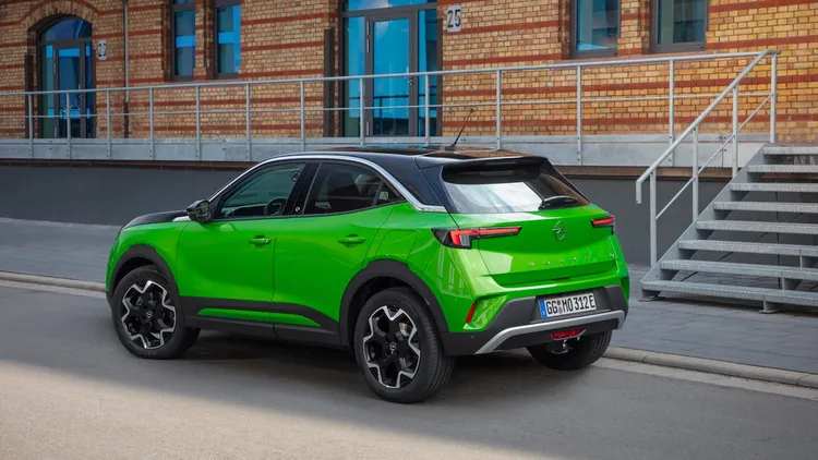 2023年式的Opel Mokka-e同樣採用前軸單馬達規格，但馬力從原本136匹提升到156匹，扭力則同樣維持26.5kgm。原廠照片