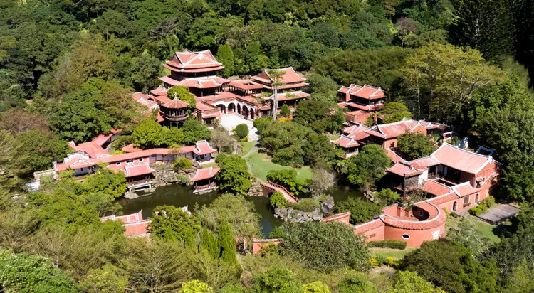 The One南園坐落於新竹新埔鎮山間。南園提供