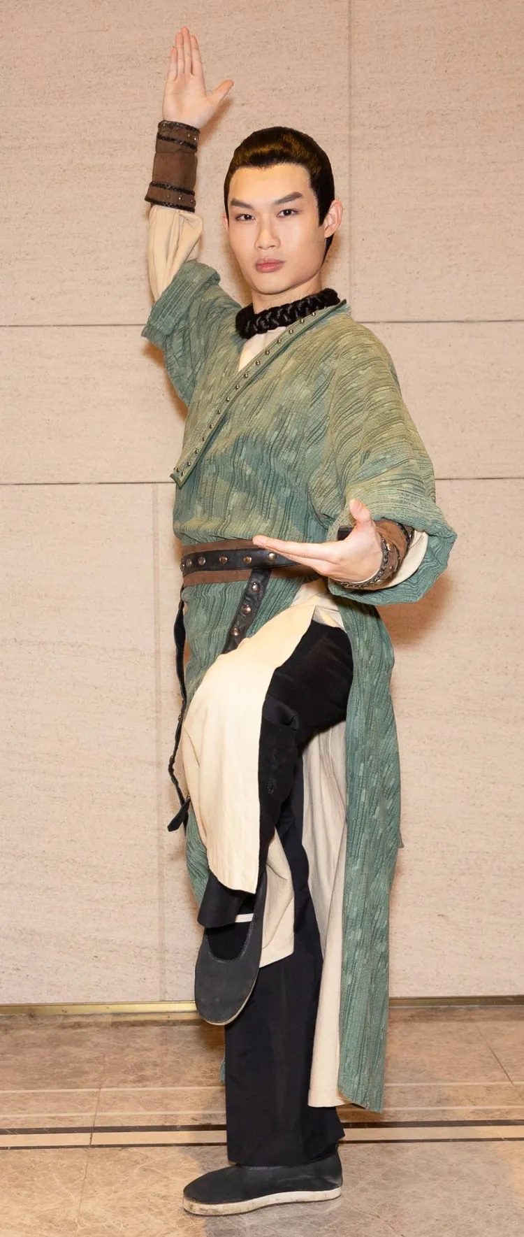 《嘉慶君遊臺灣》舞台劇版邀請郭子乾的兒子郭德君參與演出。欣湉國際提供