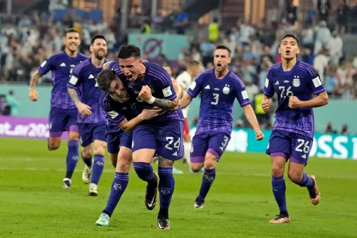 世界盃｜梅西嚇死人！12碼罰球又沒進　阿根廷2:0勝與波蘭攜手晉16強