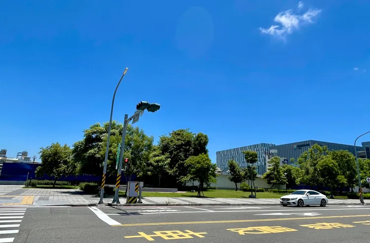 台南東區房價超漲，專家預計很難全身而退。林佩萱攝