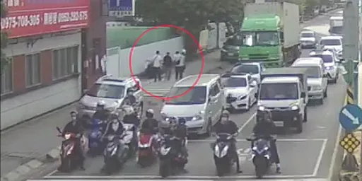 中和警埋伏捉偷車賊 人贓俱獲還搜出安毒