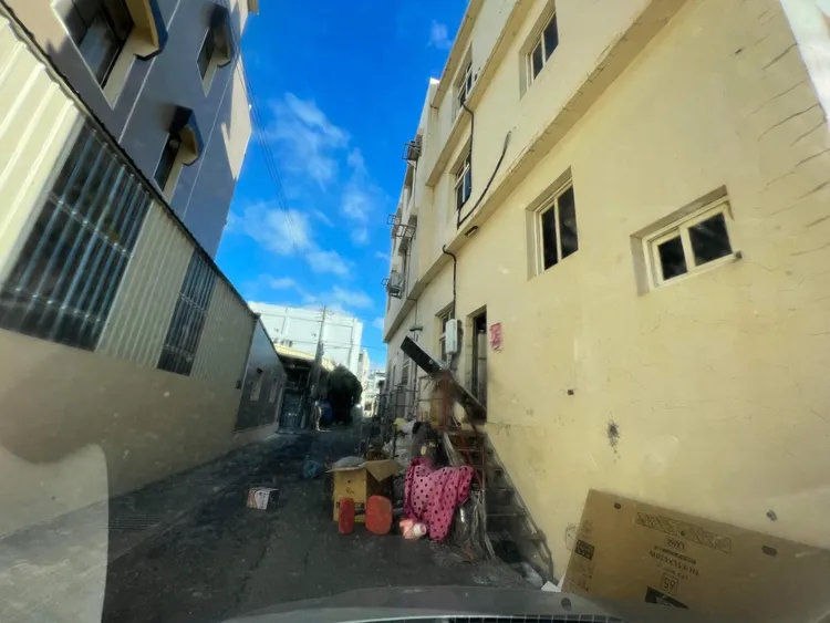 陳姓婦人指稱，在住處後方整理回收物時遭致攻擊。楊姓婦人提供