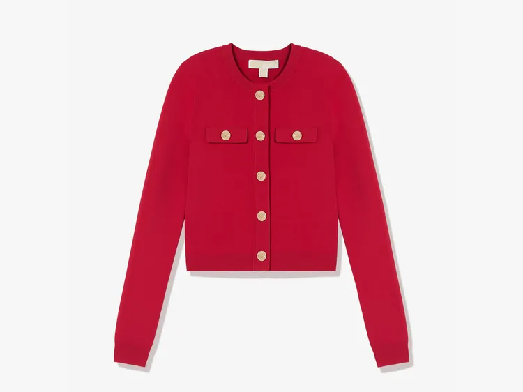 新年膠囊系列紅色圓領上衣，1萬7500元。品牌提供