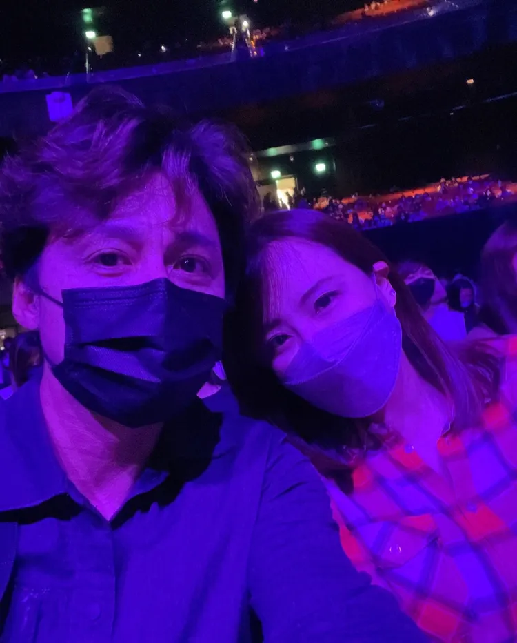 廖科溢和秦綾謙上月20日一起去觀看炎亞綸演唱會，當時就已經結婚，廖科溢提供