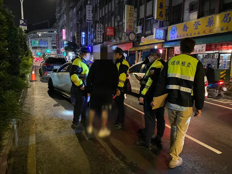 警方將持續與環保人員，以聯合稽查取締改裝噪音車輛，透過一種勤務多種功能，針對無照、酒駕及危駕等行為，強力稽查取締。警方提供