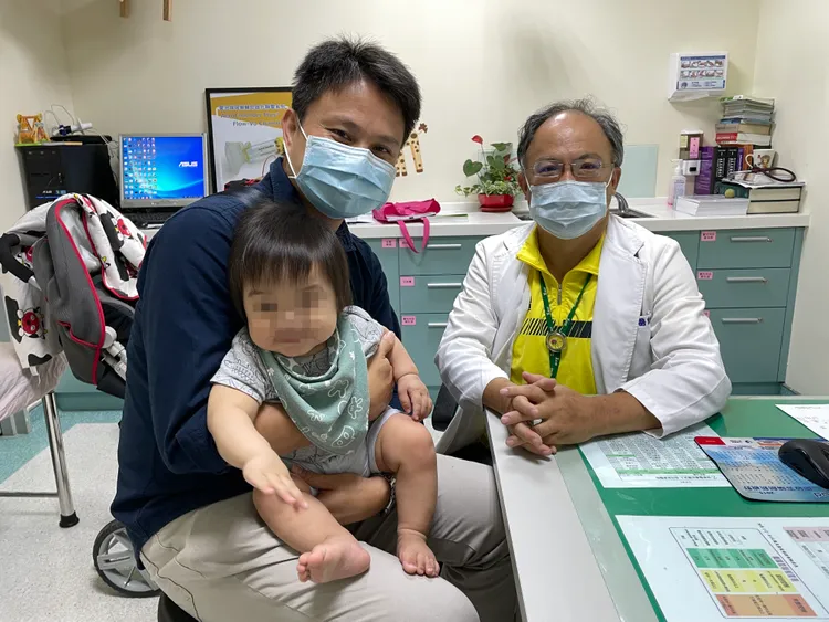 「謙謙」經烏日林新醫院賴永清醫師給藥治療後痊癒。烏日林新醫院提供