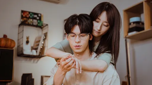 《想見你》電影版爆喜訊 25秒許光漢、柯佳嬿甜蜜畫面曝光