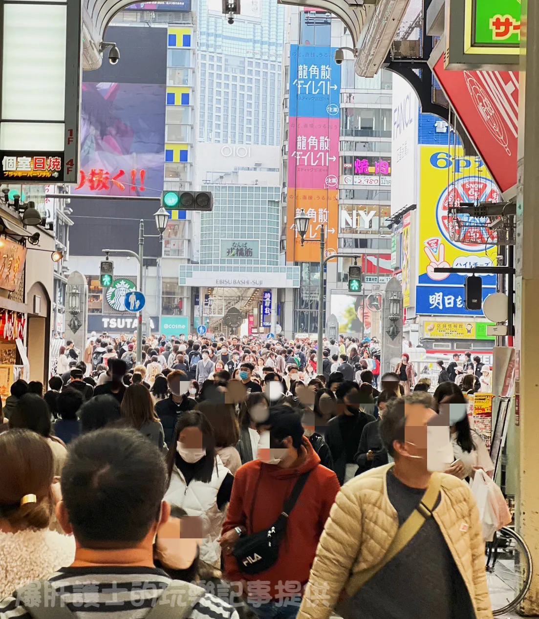 心齋橋商店街人潮滿滿。爆肝護士的玩樂記事提供,非經授權請勿轉載