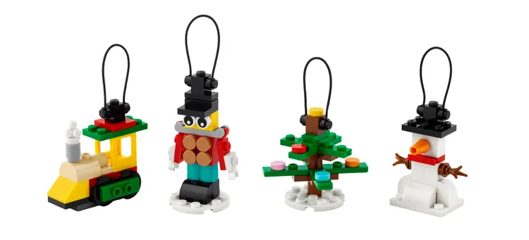 即日起至樂高指定專櫃參與體驗並任意消費，可獲得「百變聖誕4in1」。業者提供