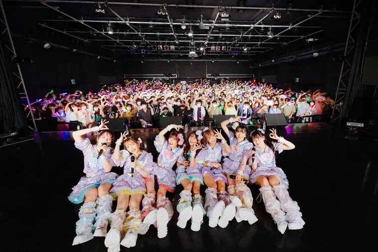 FRUITS ZIPPER是新生代原宿系可愛代表。ASOBISYSTEM提供