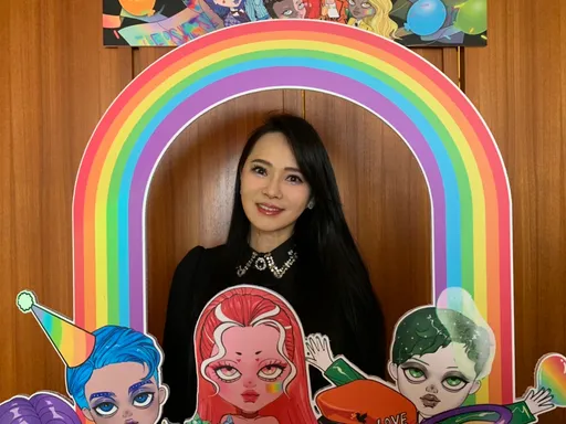 除了秦昊外可以養她的男人! 伊能靜和小哈利合作「動不動就吵架」