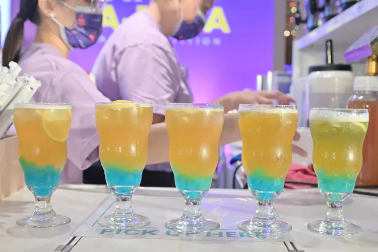 本屆創意獎冠軍由澳洲隊獲得，是以「Ocean 海洋」為主題的創意手搖茶。業者提供