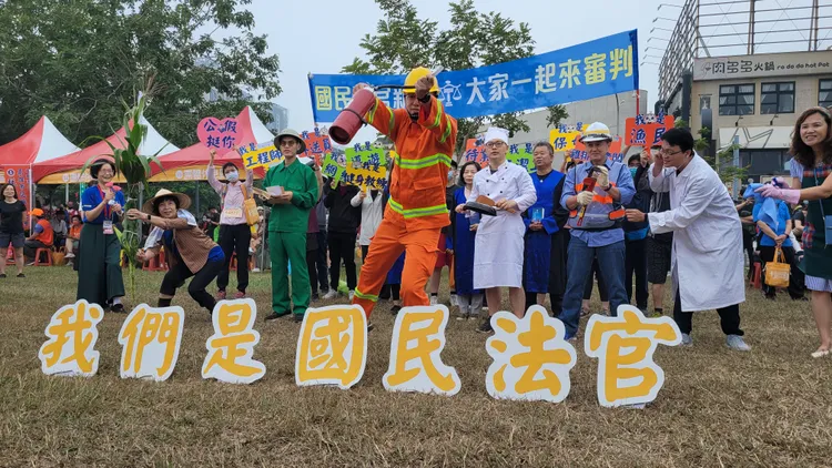 司法院宣導明年施行「國民法官制度」。劉榮輝攝