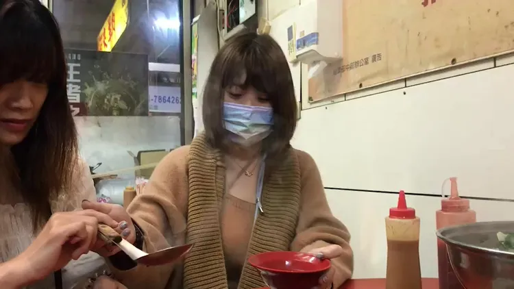 寒流來襲下，能一早就能吃羊肉爐讓人感到很滿足。孫英哲攝