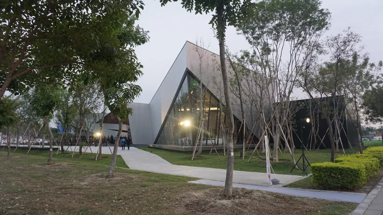 小港區未來房價也全面3字頭成交行情。葉家銘攝