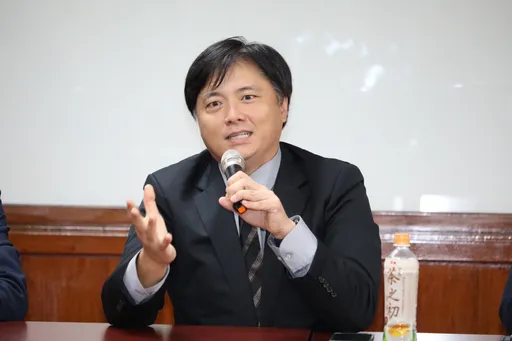 泰山經營權之爭!賣全家股權惹議 金管會將進行調查