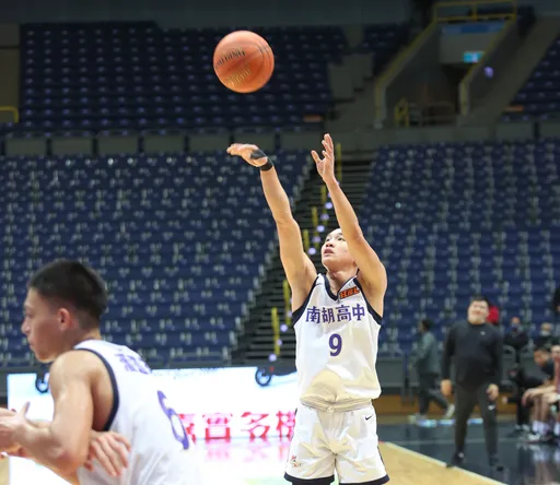 HBL|丁羿夠刁鑽全隊4人得分雙位數 南湖附加賽首戰輕取宜中