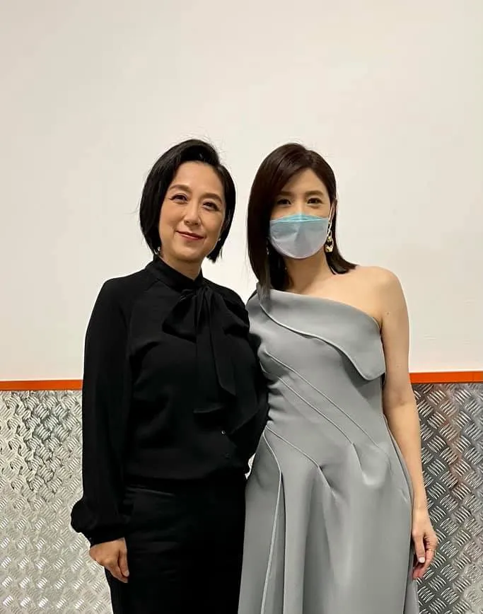 從這套衣服看來，這是去年8月蘇慧倫出席活動時穿的。引自蘇慧倫臉書