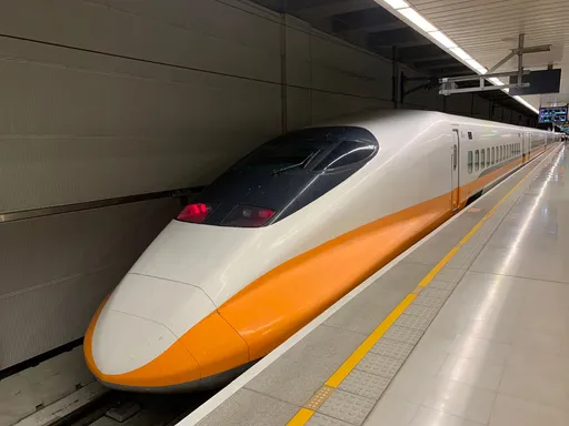 高鐵旅運量回疫情前9成　看好明年高鐵假期衝高398萬客次