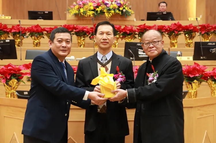 張明達以36票當選議長。縣議會提供