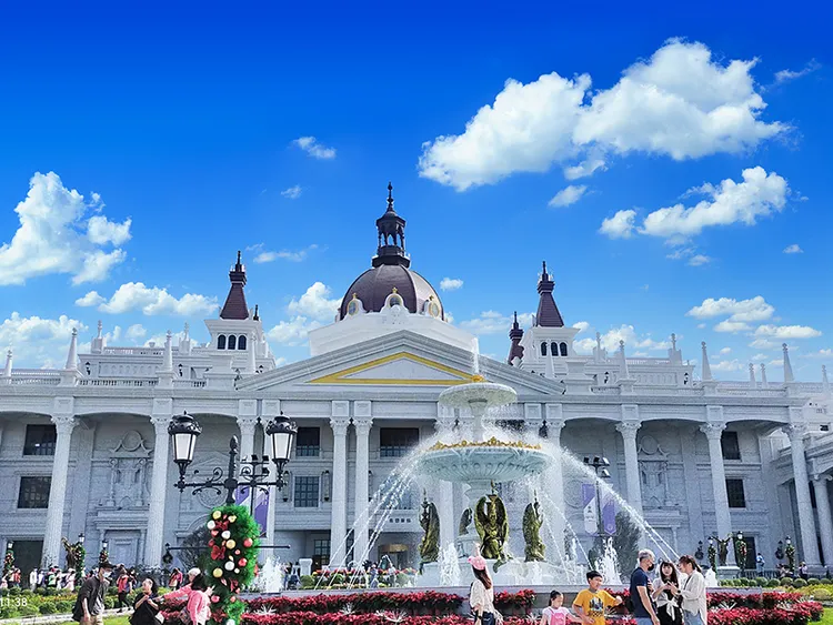 嘉義華麗城堡莊園「佐登妮絲城堡」，為南台灣最新話題景點。易遊網提供