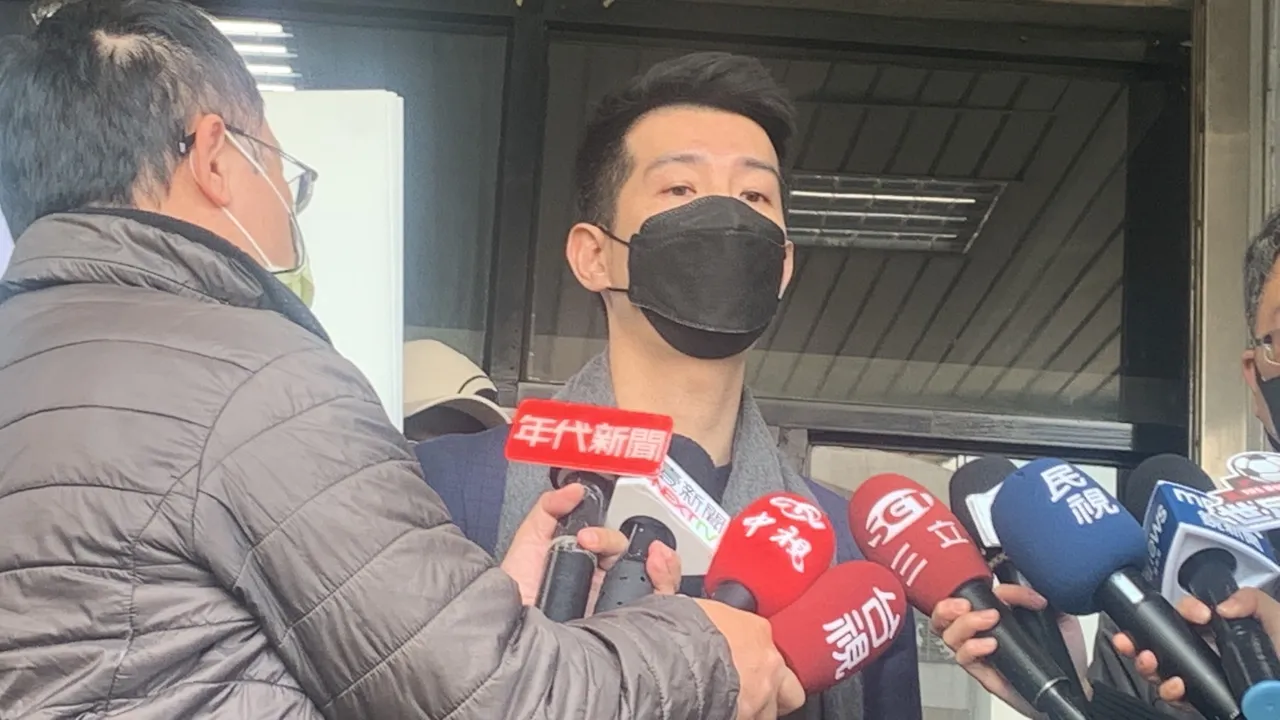 順為公司客房部總經理林隆軒表示將把與承租方的糾紛交給司法,並提供退費專線承諾確保訂房與訂席消費者權益。曾雪蒨攝