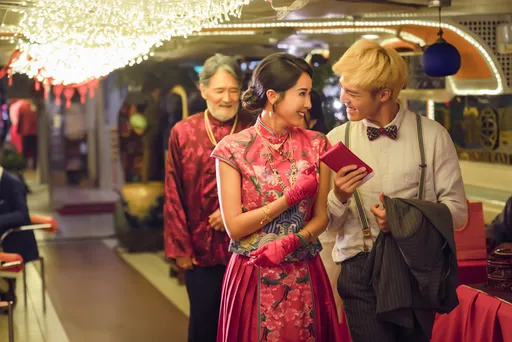 隋棠展現高超偷心技巧 連70歲老翁都不放過