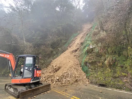 遊客注意!唯一聯外道路坍方 太平山迎第一道曙光活動告吹