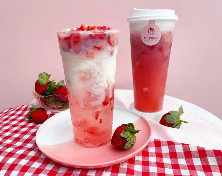 新用戶於Uber Eats外送平台點購Mr.Wish「草莓厚奶」中杯，即享買1送1。業者提供
